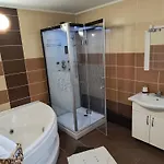 Casa With Free Parking 3*