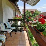 Casa With Free Parking