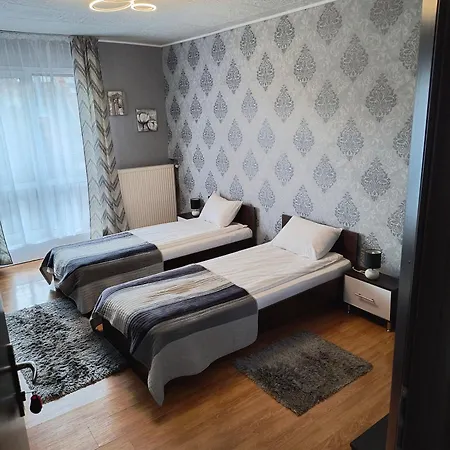 Casa With Free Parking Guest house