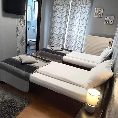 בית הארחה Casa With Free Parking