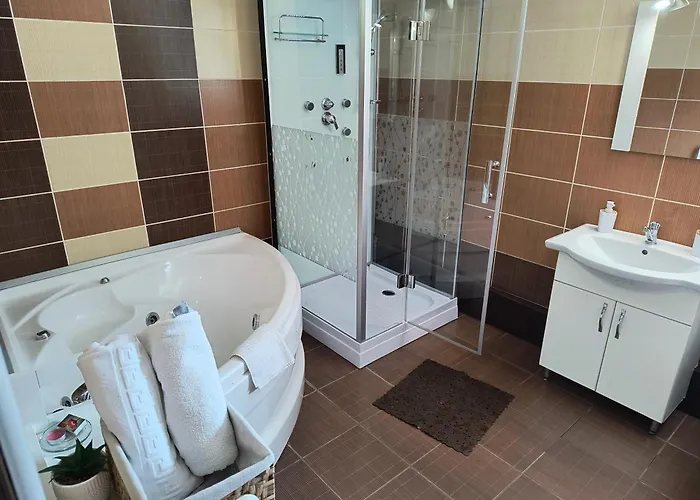 בית הארחה Casa With Free Parking בראשוב