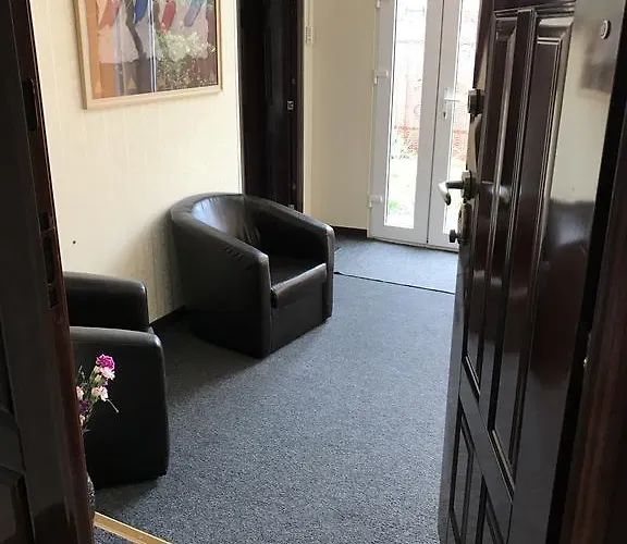 Casa Mais Brasov Guesthouse With Free Parking Брашов