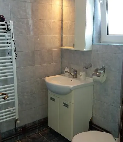 Casa With Free Parking